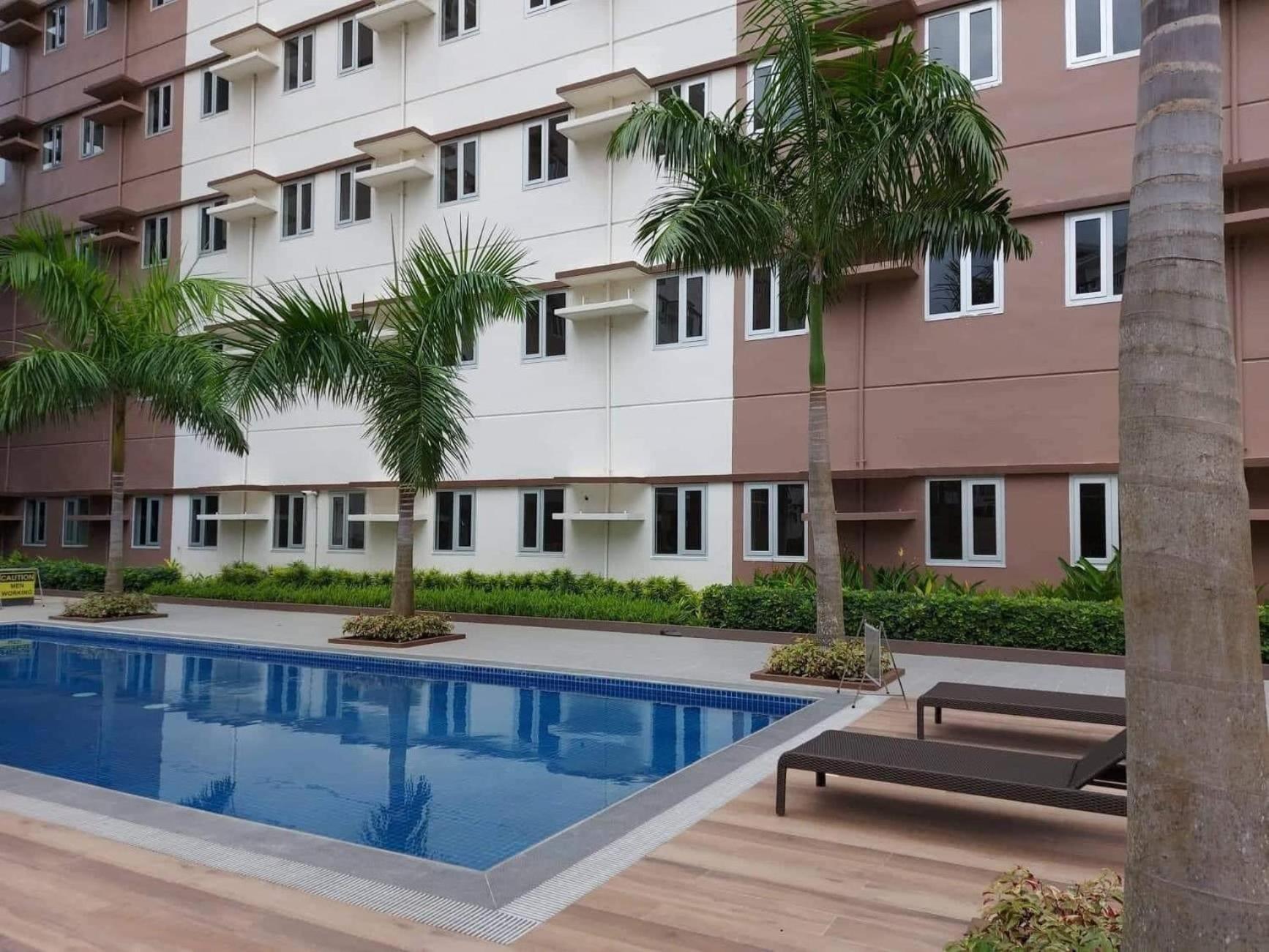 Starlight Suites Trece Martires Extérieur photo