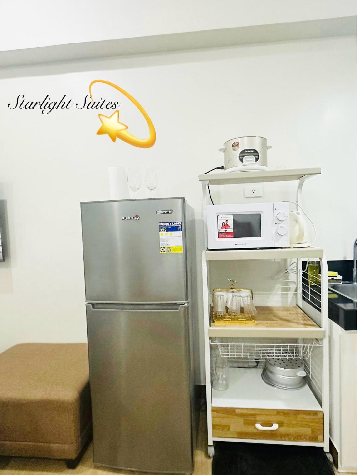 Starlight Suites Trece Martires Extérieur photo