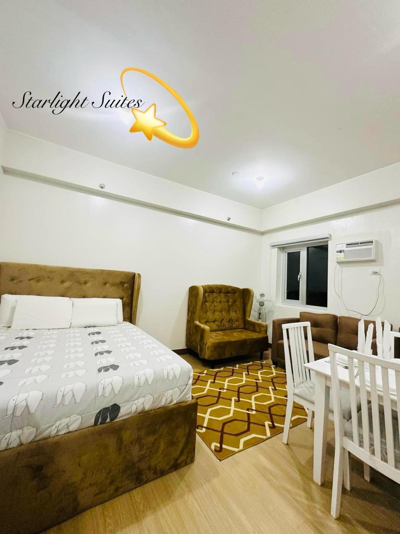 Starlight Suites Trece Martires Extérieur photo