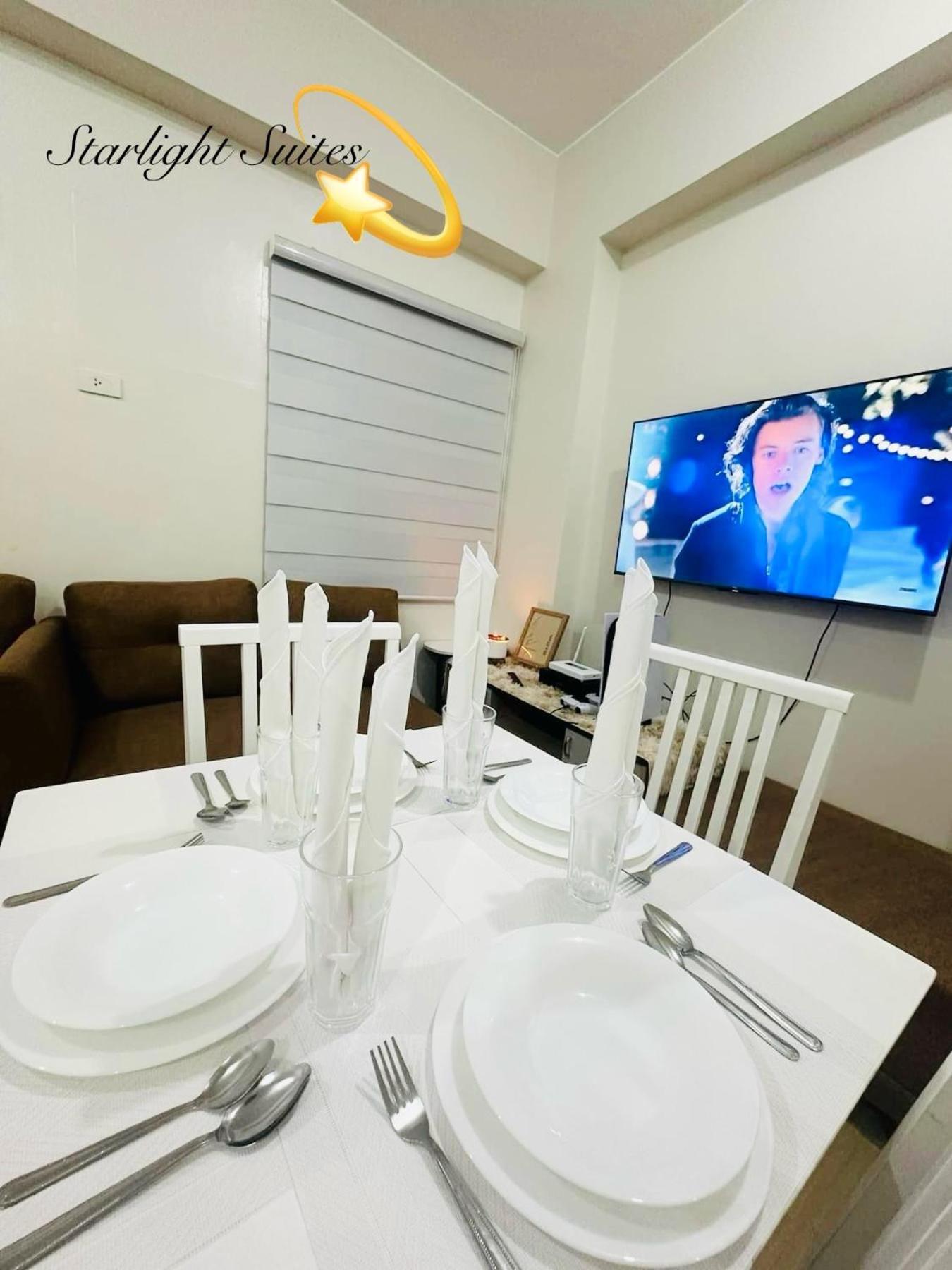 Starlight Suites Trece Martires Extérieur photo